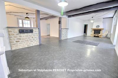 Maison - 209 m² - 7 pièces