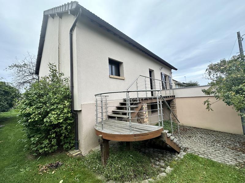 Maison - 170 m² - 7 pièces