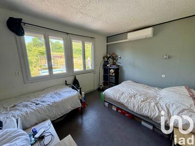 Maison - 99 m² - 4 pièces