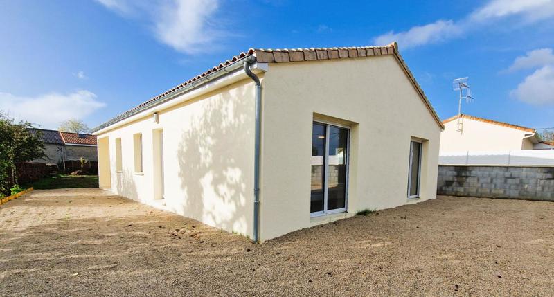 Maison - 101 m² - 4 pièces