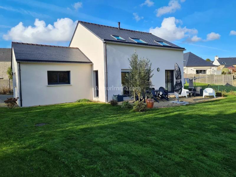 Maison - 125 m² - 7 pièces