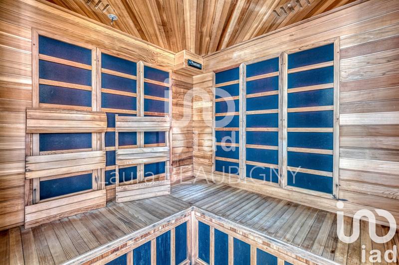 Maison - 524 m² - 12 pièces