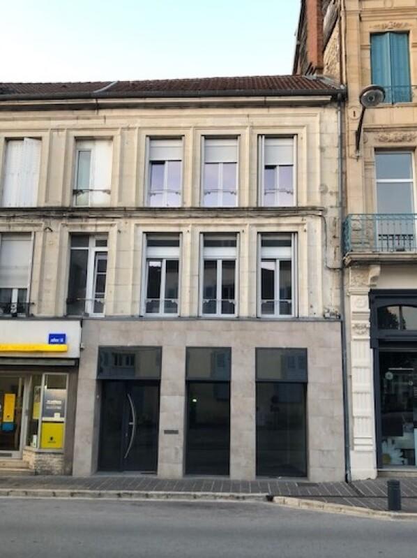 Local commercial - 203 m²