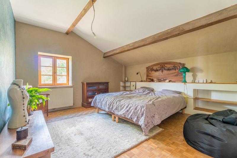 Maison en pierre - 176 m² - 6 pièces