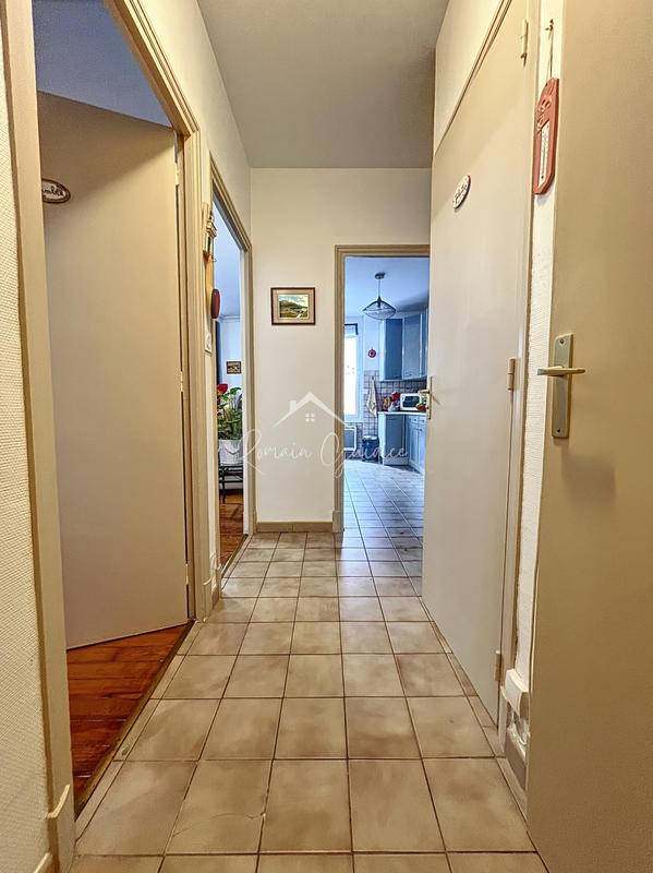 Appartement - 60 m² - 2 pièces