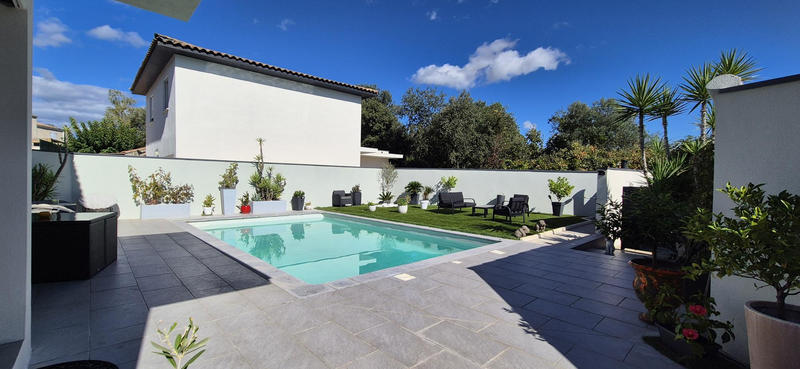 Villa - 150 m² - 5 pièces