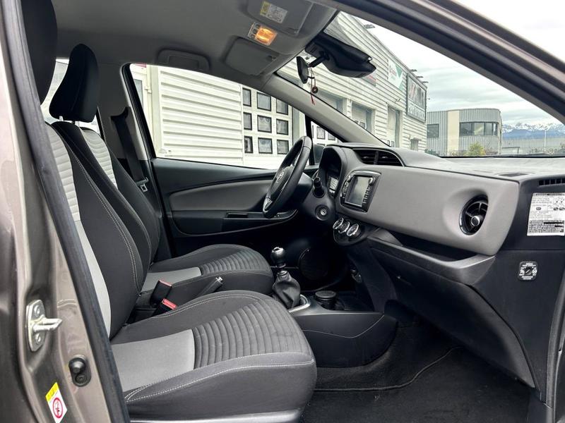 Toyota Yaris 100h Dynamic