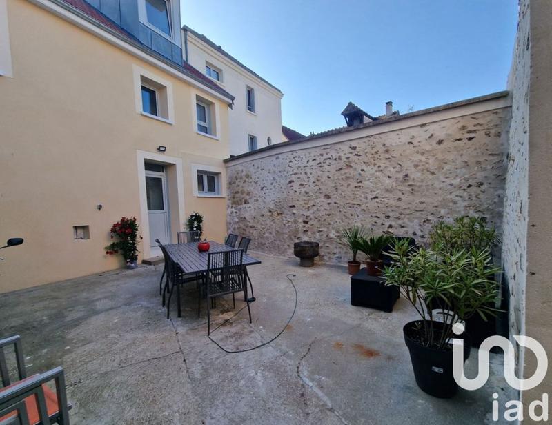 Maison - 128 m² - 6 pièces