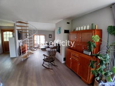 Maison - 142 m² - 5 pièces