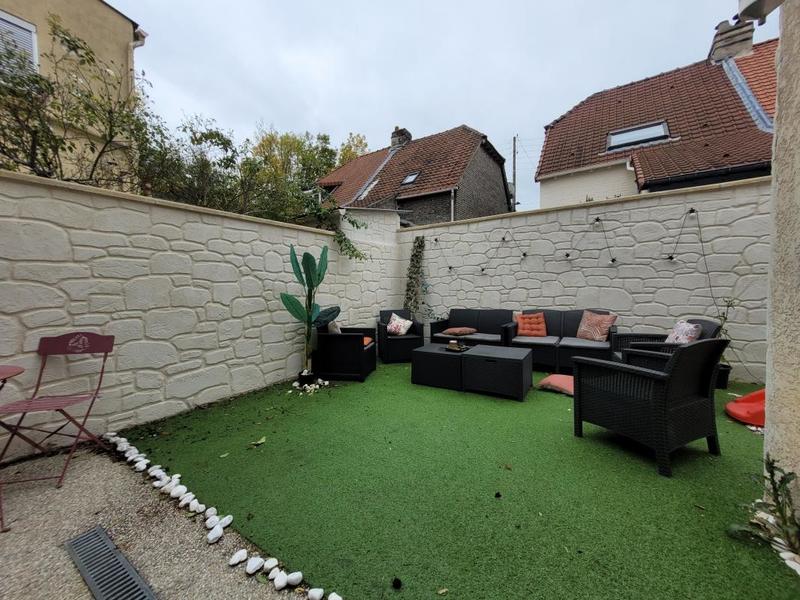 Maison - 65 m² - 3 pièces