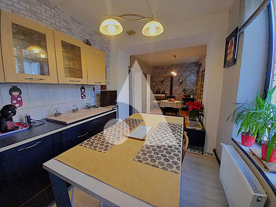 Maison - 130 m² - 10 pièces