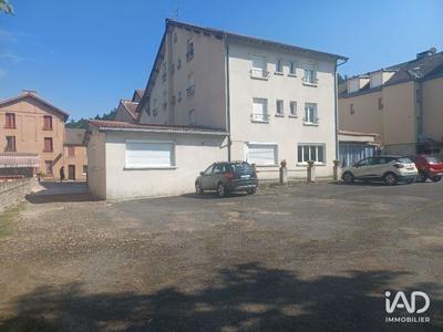Local commercial - 1 900 m²