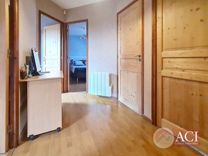 Maison - 97 m² - 5 pièces