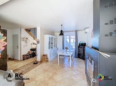 Maison - 135 m² - 6 pièces