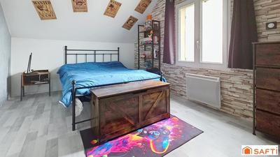 Maison - 89 m² - 5 pièces