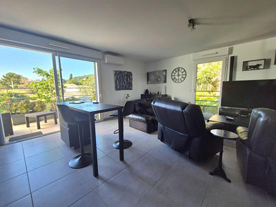 Appartement - 86 m² - 4 pièces