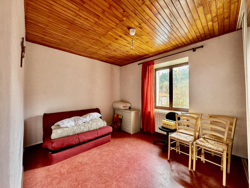 Maison - 260 m² - 10 pièces