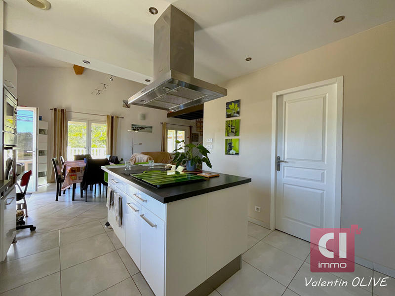 Maison - 105 m² - 4 pièces