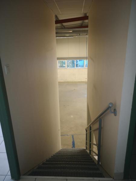 Local commercial - 389 m²