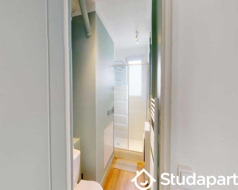 Chambre - 55 m² - 1 pièce