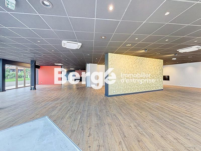 Local commercial - 800 m²