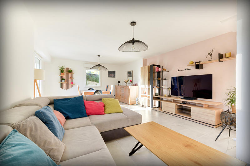 Maison - 111 m² - 6 pièces