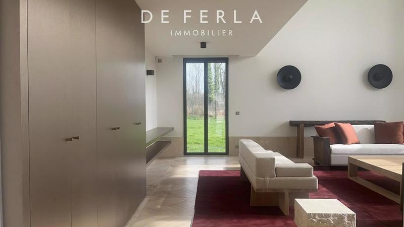 Demeure - 50 m² - 10 pièces