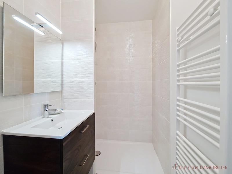 Appartement - 100 m² - 5 pièces