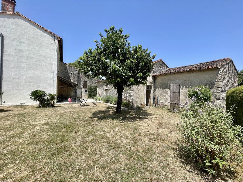 Maison - 136 m² - 4 pièces
