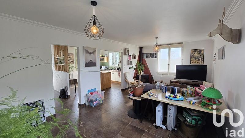 Maison - 121 m² - 7 pièces