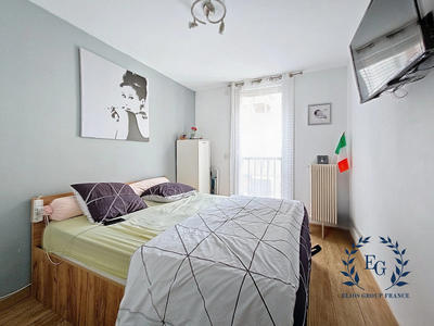 Appartement - 85 m² - 4 pièces