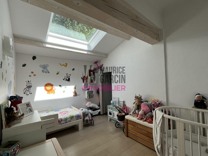 Maison - 92 m² - 4 pièces