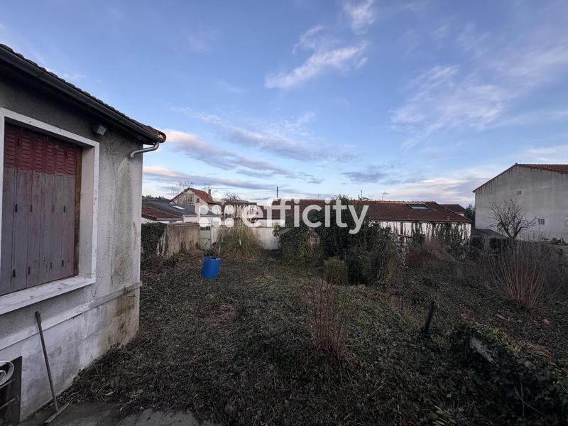 Maison - 90 m² - 3 pièces