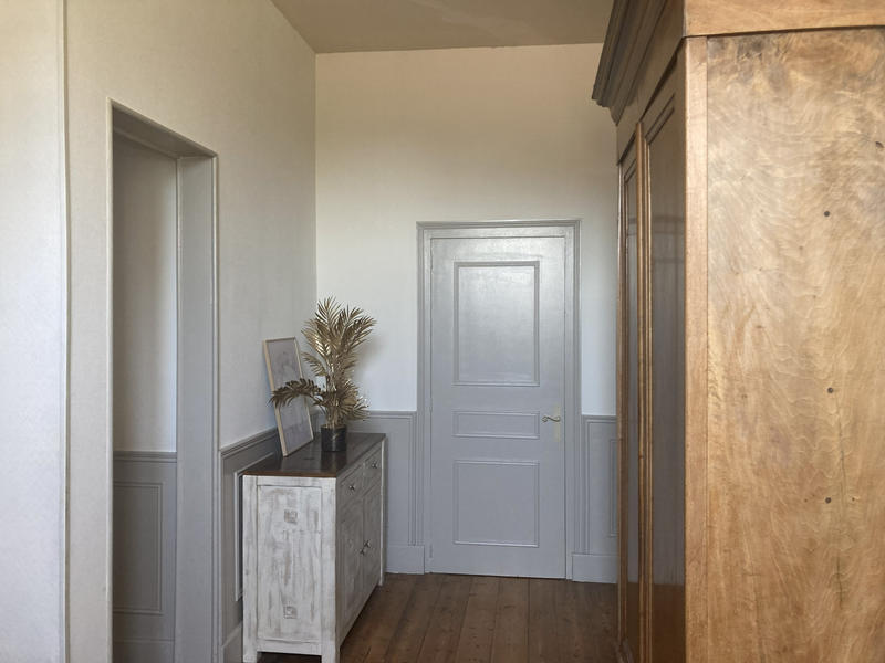 Maison - 277 m² - 12 pièces