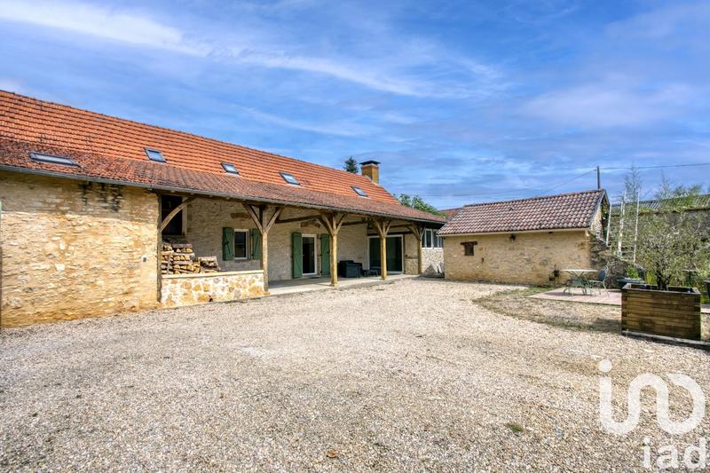 Maison - 550 m² - 20 pièces