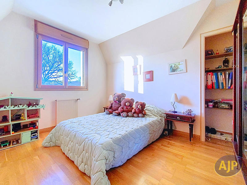 Maison - 118 m² - 5 pièces