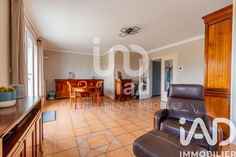 Appartement - 97 m² - 5 pièces