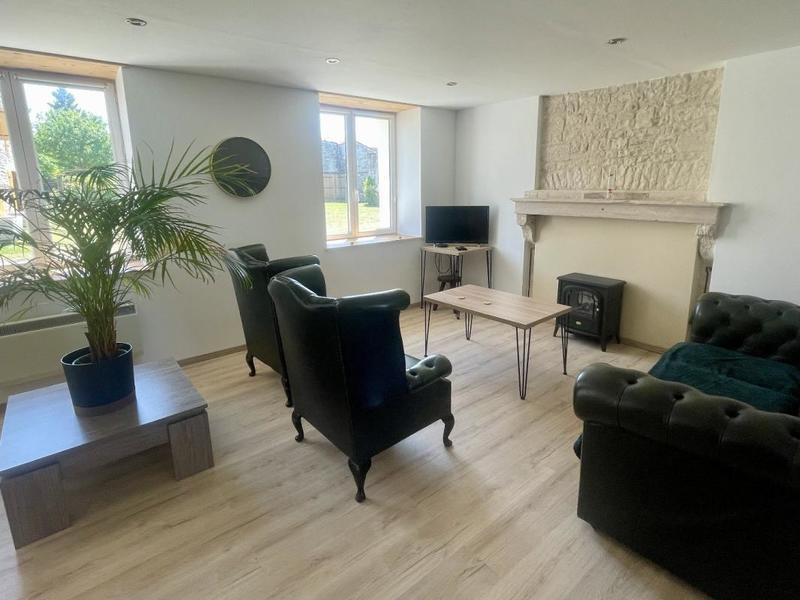 Propriété - 320 m² - 13 pièces