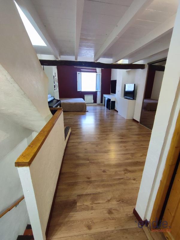 Appartement - 81 m² - 3 pièces