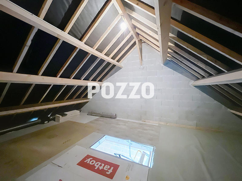 Maison - 102 m² - 4 pièces