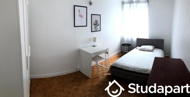 Chambre - 11 m² - 1 pièce