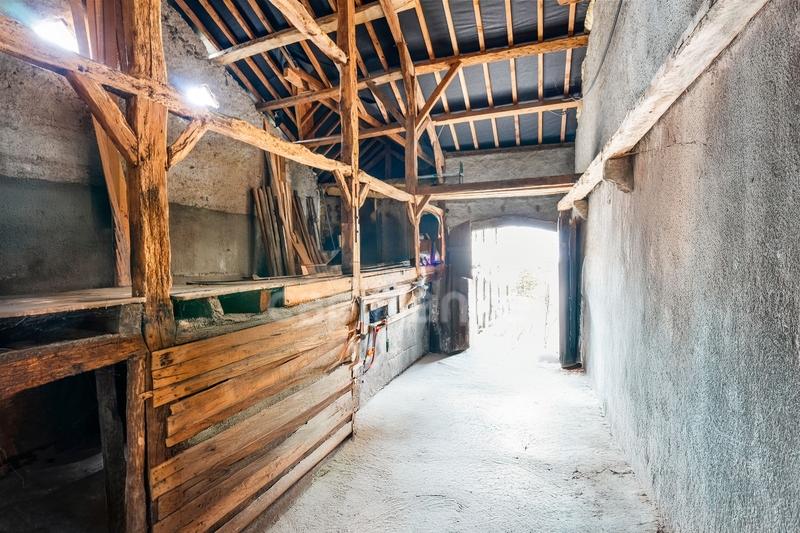 Corps de ferme - 243 m² - 5 pièces