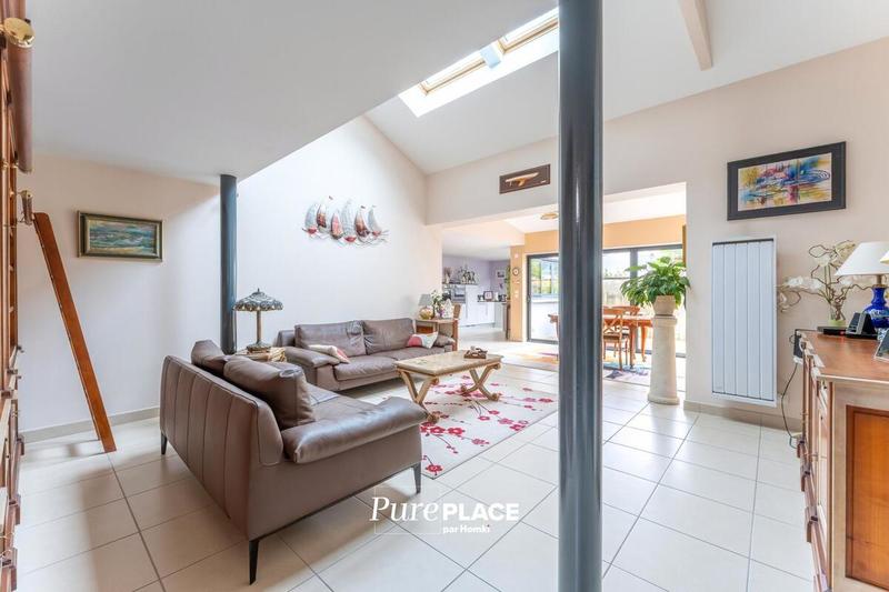 Maison - 164 m² - 6 pièces