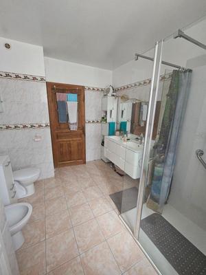 Villa - 345 m² - 14 pièces