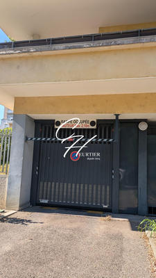 Parking / Garage - 17 m²