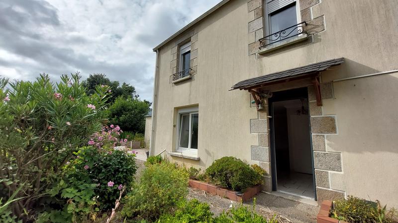 Maison - 80 m² - 5 pièces