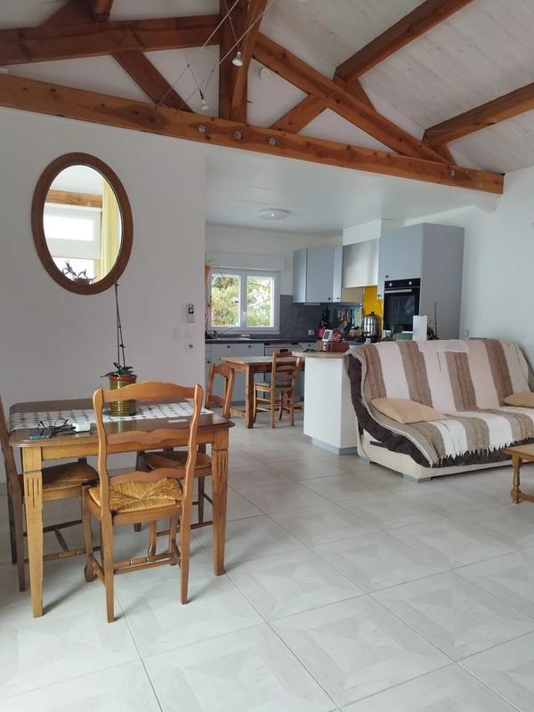 Maison - 94 m² - 6 pièces