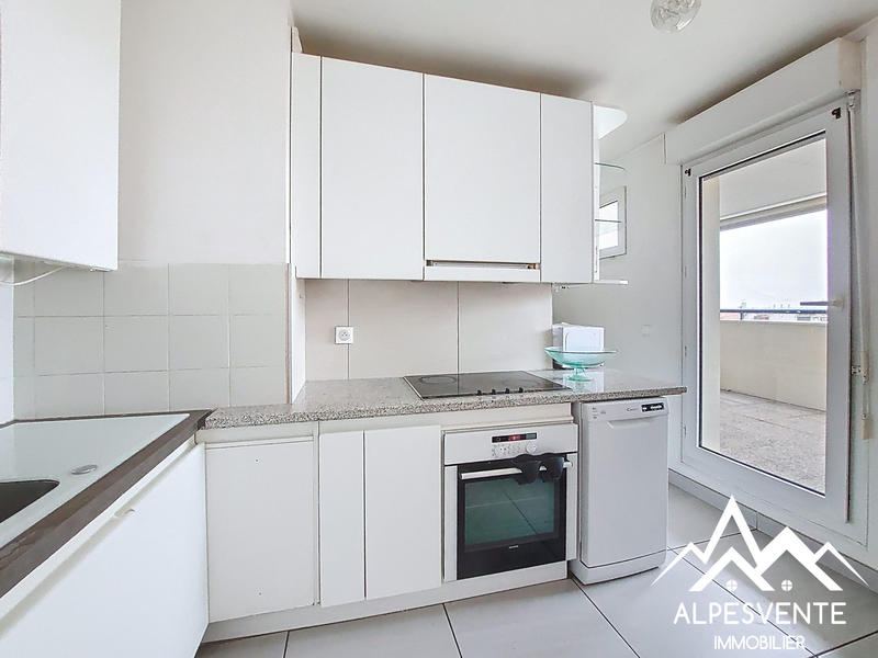 Appartement - 102 m² - 4 pièces