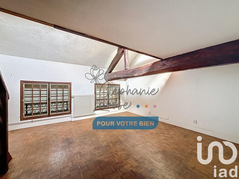 Maison - 163 m² - 8 pièces