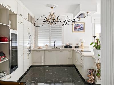 Maison d'architecte - 190 m² - 5 pièces